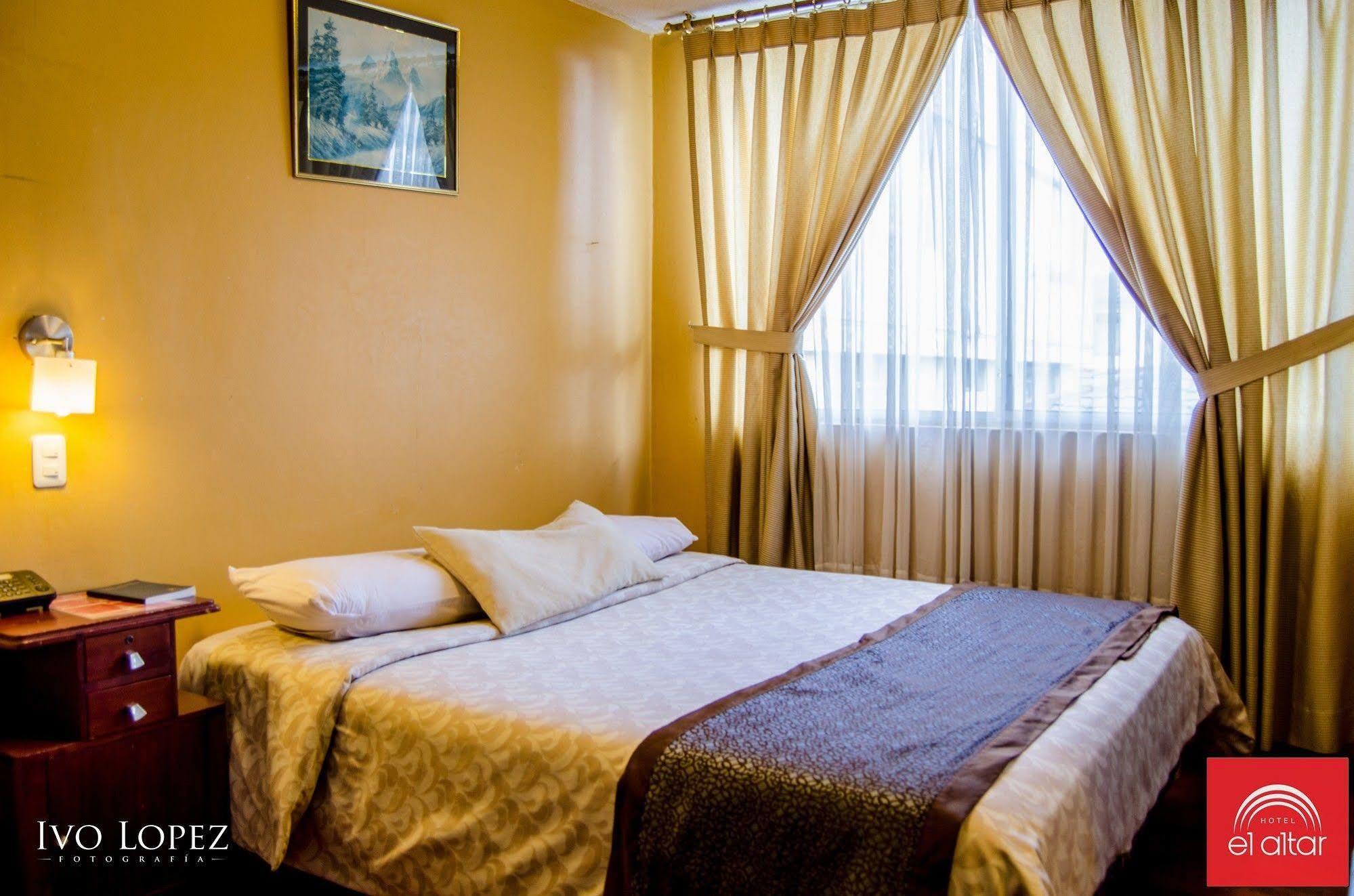 Hotel El Altar Riobamba Extérieur photo