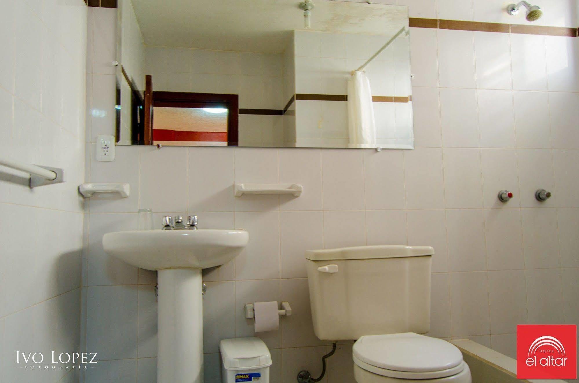 Hotel El Altar Riobamba Extérieur photo