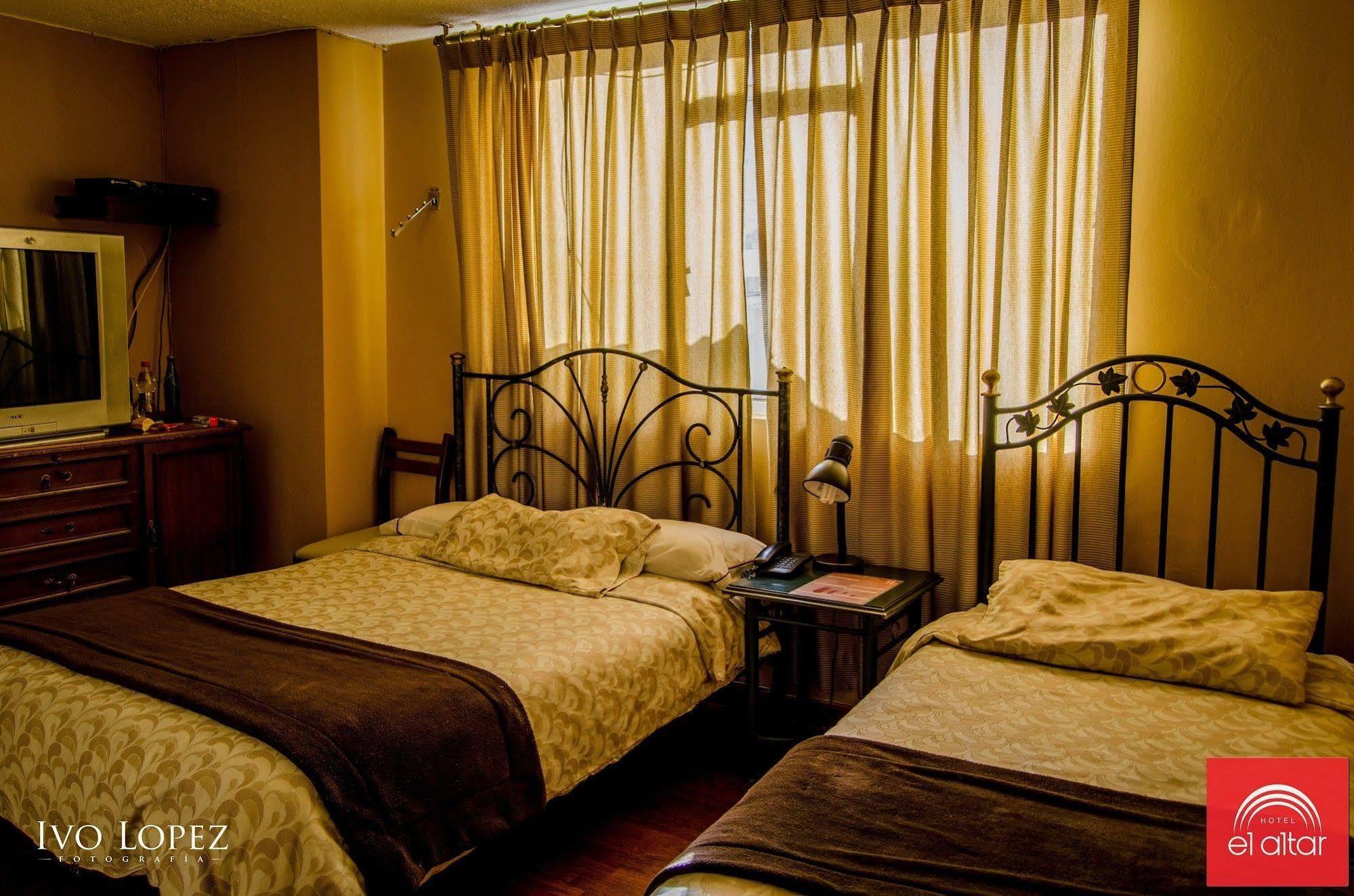 Hotel El Altar Riobamba Extérieur photo