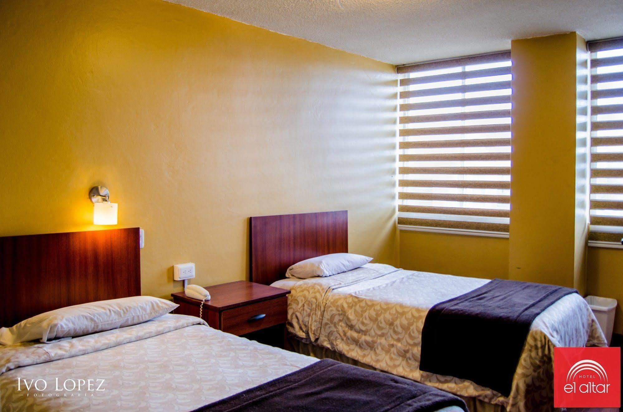 Hotel El Altar Riobamba Extérieur photo