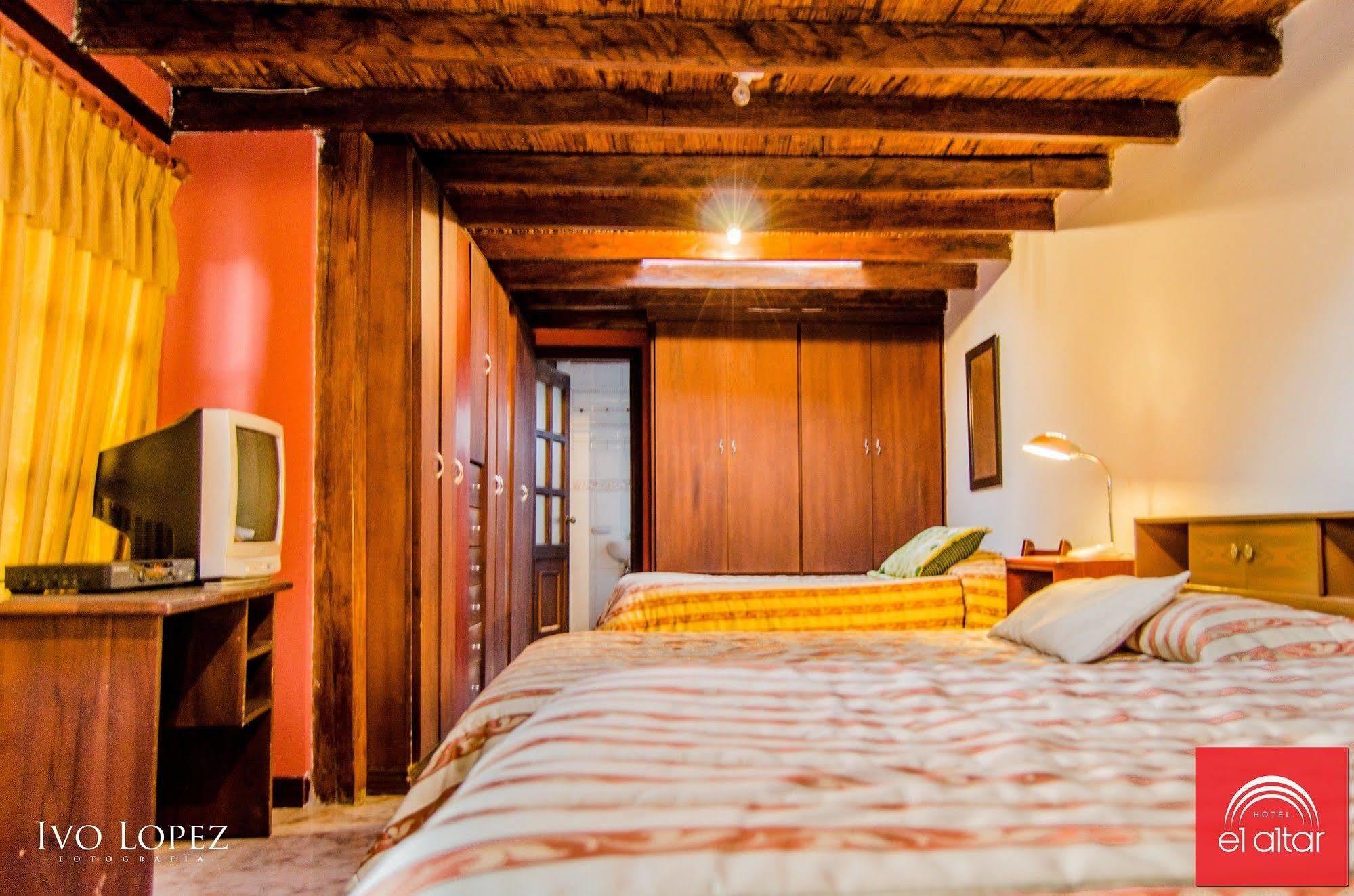 Hotel El Altar Riobamba Extérieur photo